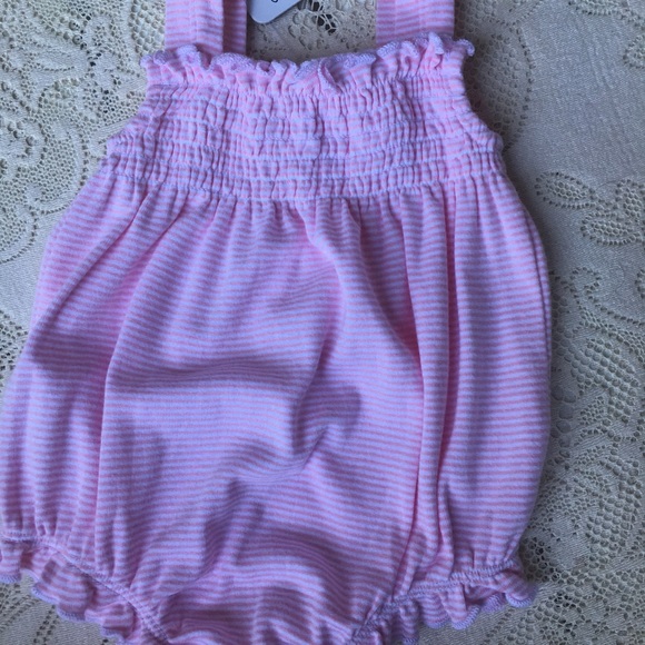 🆕👶🏻 Splendid pink ruffled baby romper - Picture 4 of 5